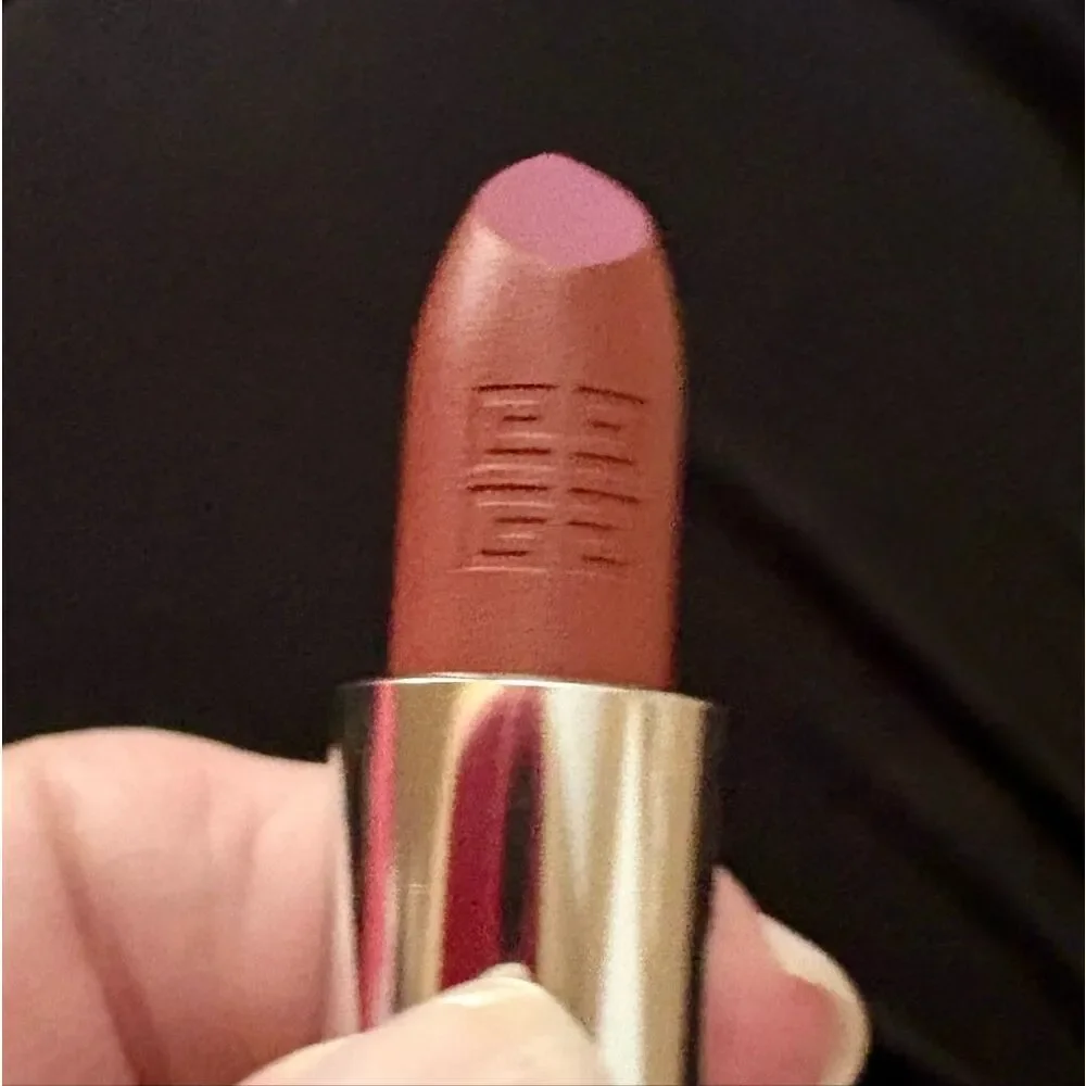 GIVENCHY - NWTIB Le Rouge Deep Velvet in Shade15 (Nude Ambre), 3.4g (0.12 oz)